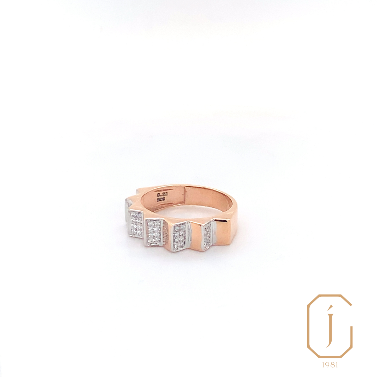 Lucrezia Linear Ring