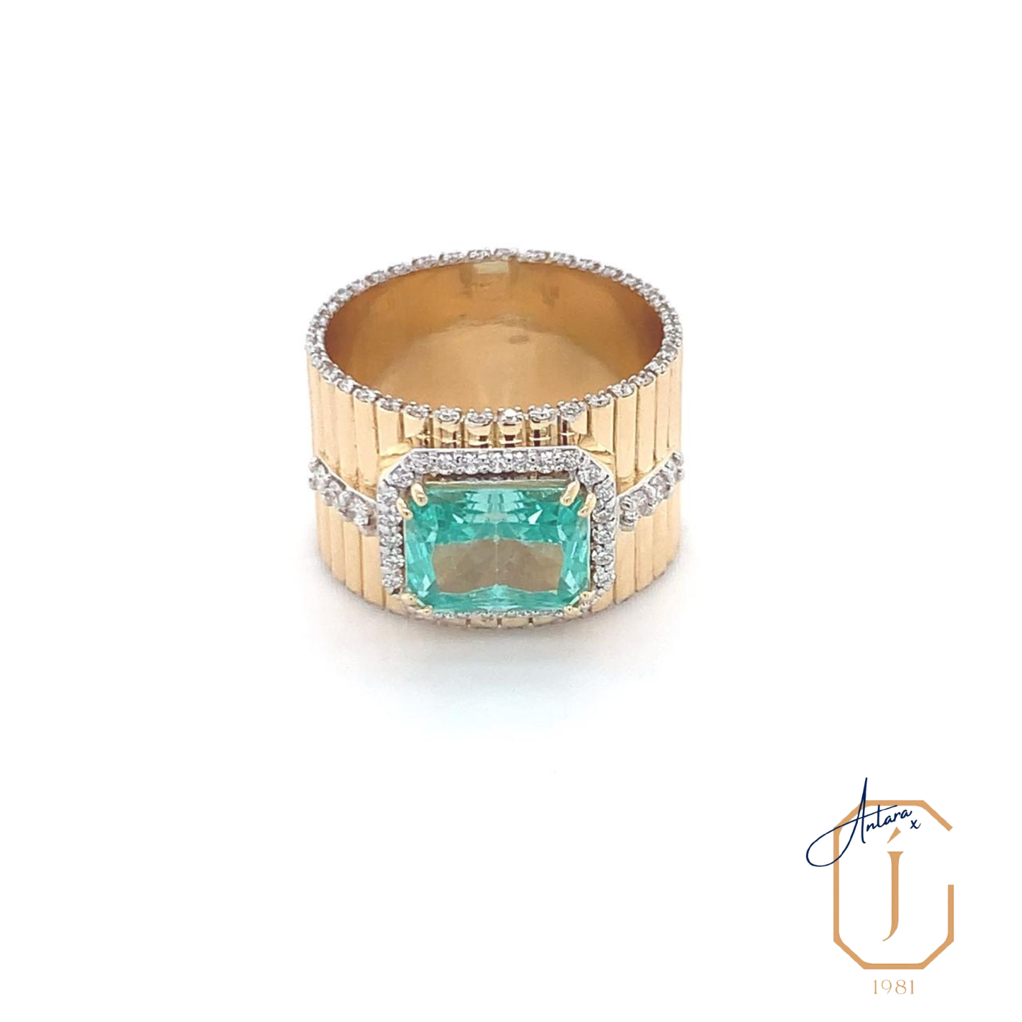 Pistachio Praline Ring