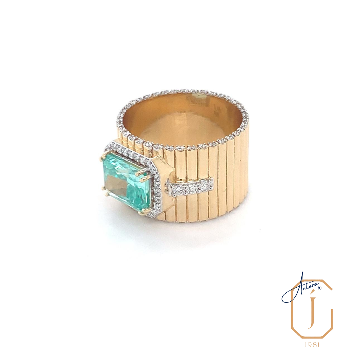 Pistachio Praline Ring