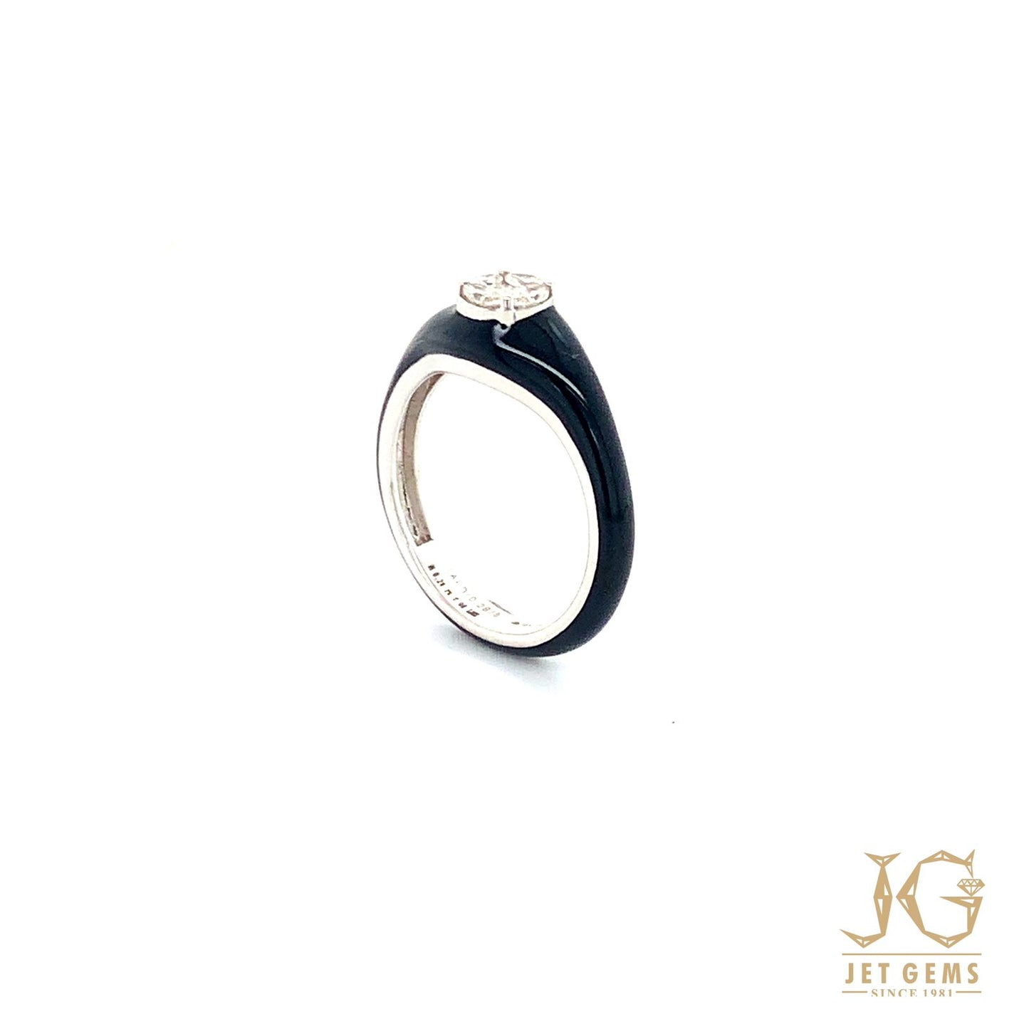 Licorice Luxe Ring